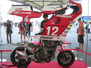 2010suzuka8tai_36.JPG