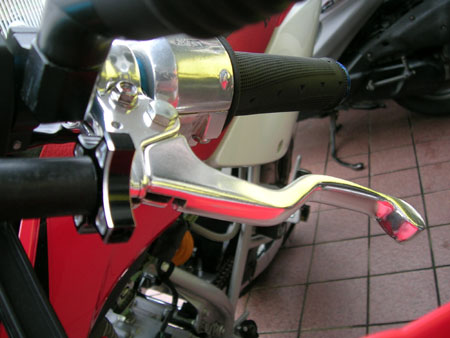 xr100mc.lever2.jpg